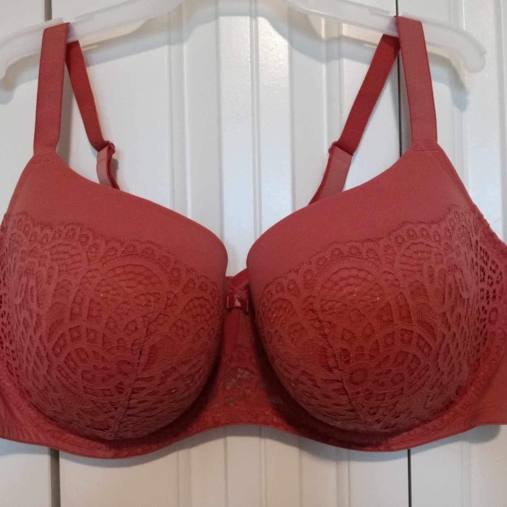 NWT Auden Deep Coral/Rust Color Lacy Bra Size 48DDD, 3-Prong Back Closure